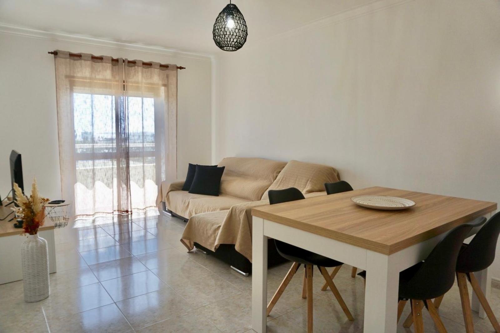 Апартаменти Cozy Alvor Retreat - Sunset Balcony, Wi-Fi & Ac Екстер'єр фото