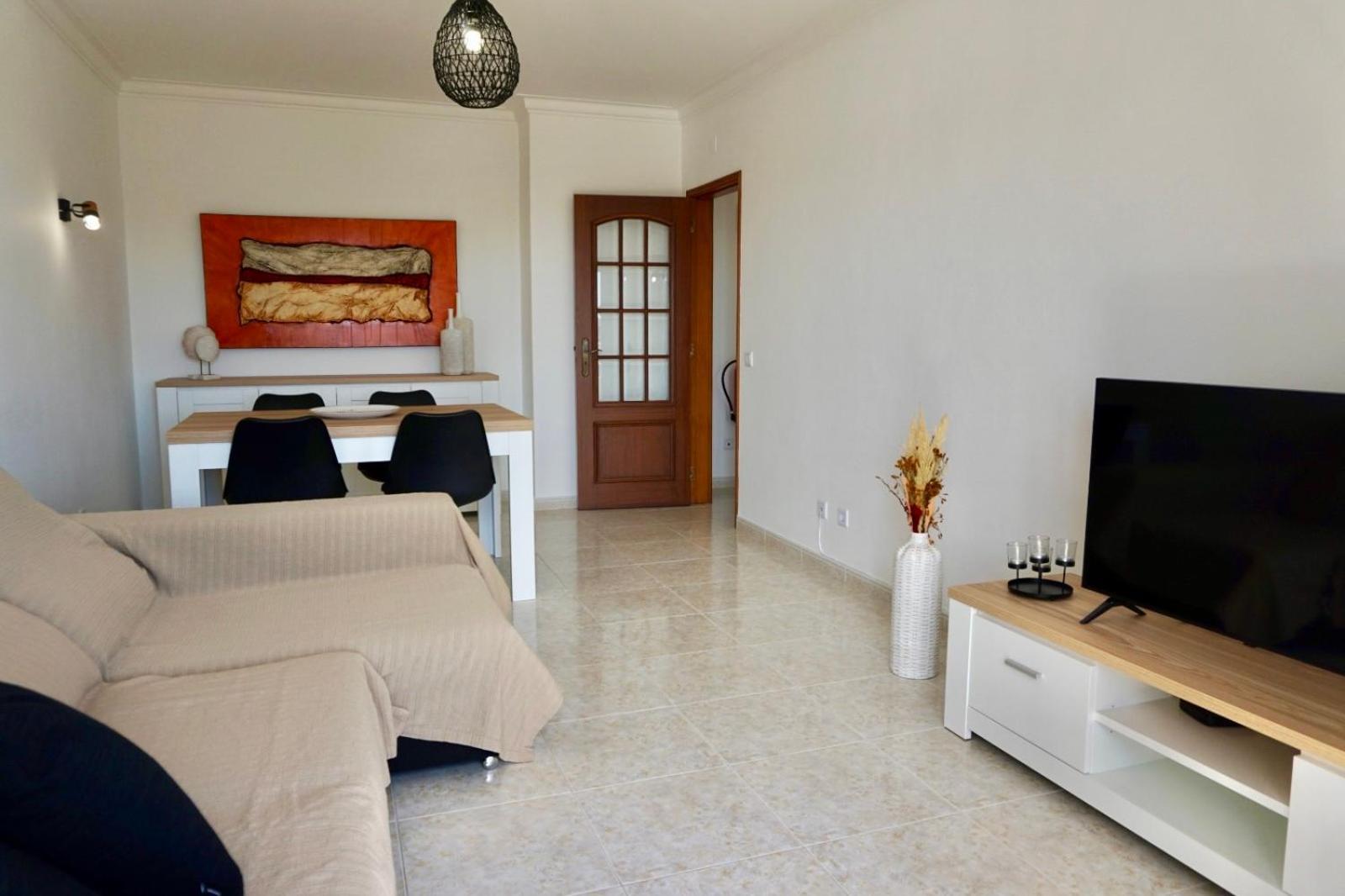 Апартаменти Cozy Alvor Retreat - Sunset Balcony, Wi-Fi & Ac Екстер'єр фото